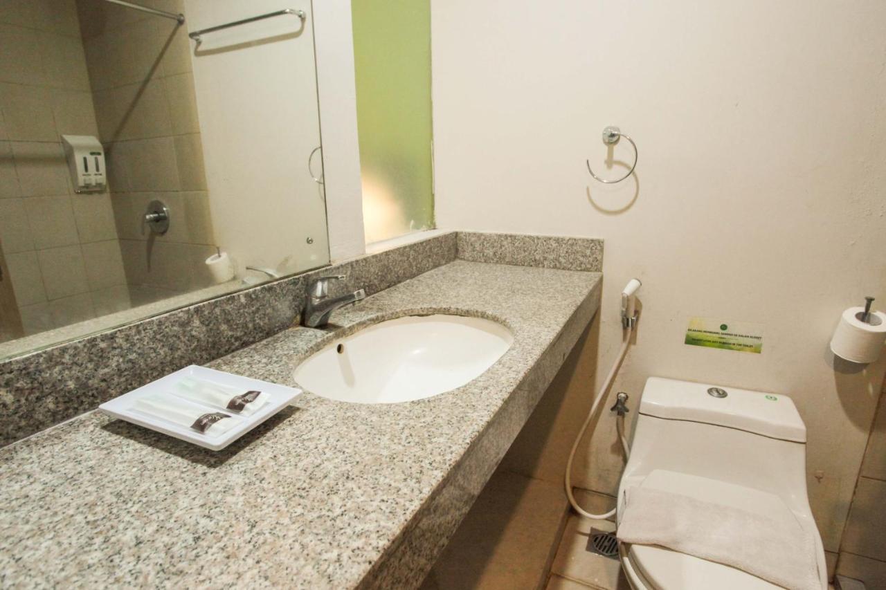 Legreen Suite Pejompongan Jakarta Exterior foto